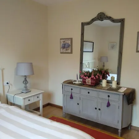 Esguil, Apartamento En 아파트